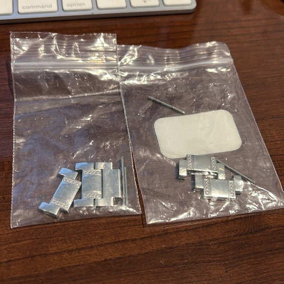 Bulova Men’s Stainless Steel Chronograph Silver Dial Watch C835180 13660002 - Picture 8 of 8